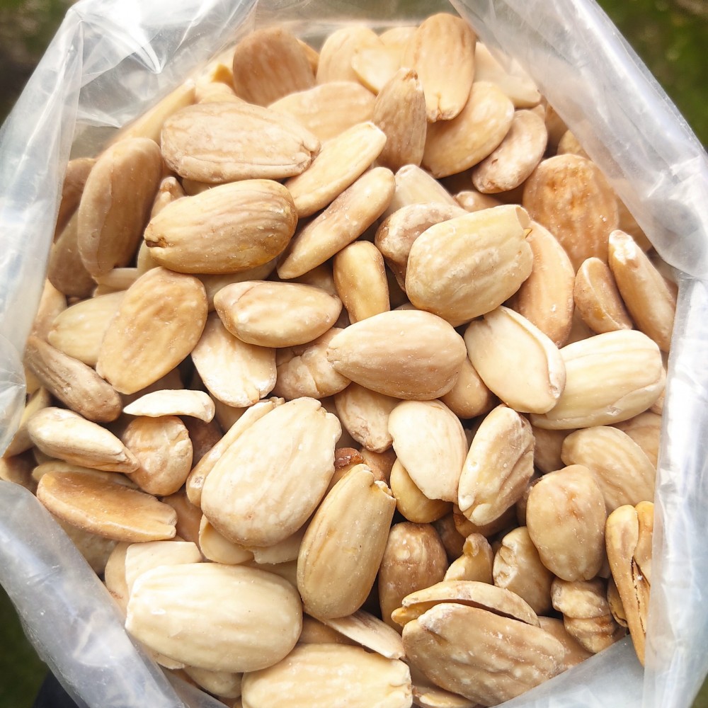 100% White Almonds Nuts- Roasted & Unsalted Ground Almonds - Superior Quality Nuts